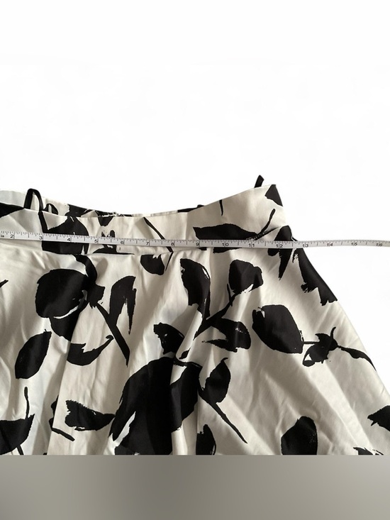 Jodi Kristopher Black & White Floral Tulle Mini Skirt – Size 1 - Picture 5 of 7